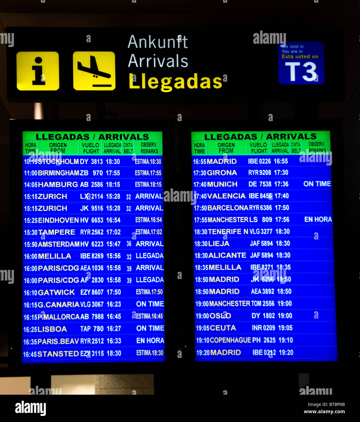 Spanien Andalusien Malaga Zeichen Flughafeninformationen Stockfoto