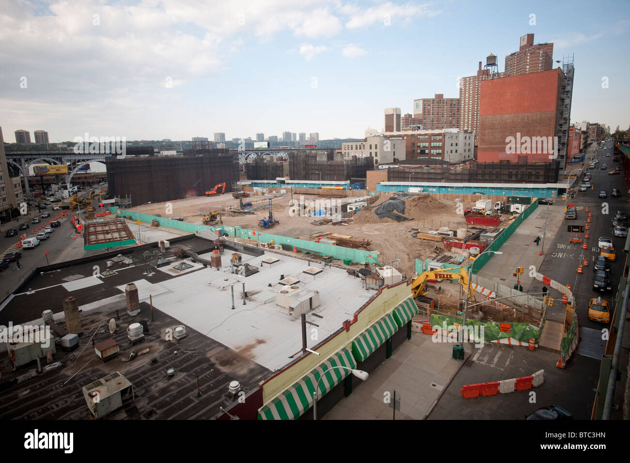 Gebäude und Abriss in den 17 Hektar großen Gebiet in Manhattan Valley in New York, Columbia University weitet ihre campus Stockfoto