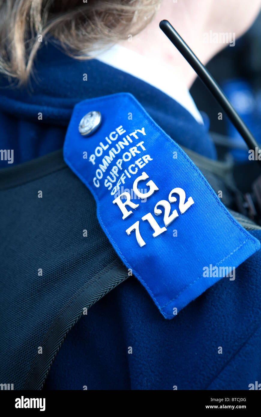 Epaulette der Gemeinschaft Unterstützung Polizistinnen in London, Großbritannien Stockfoto