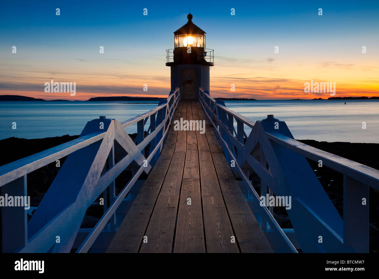 Sonnenuntergang am Marshall Point Lighthouse - erbaut 1832, in der Nähe von Port Clyde Maine USA Stockfoto