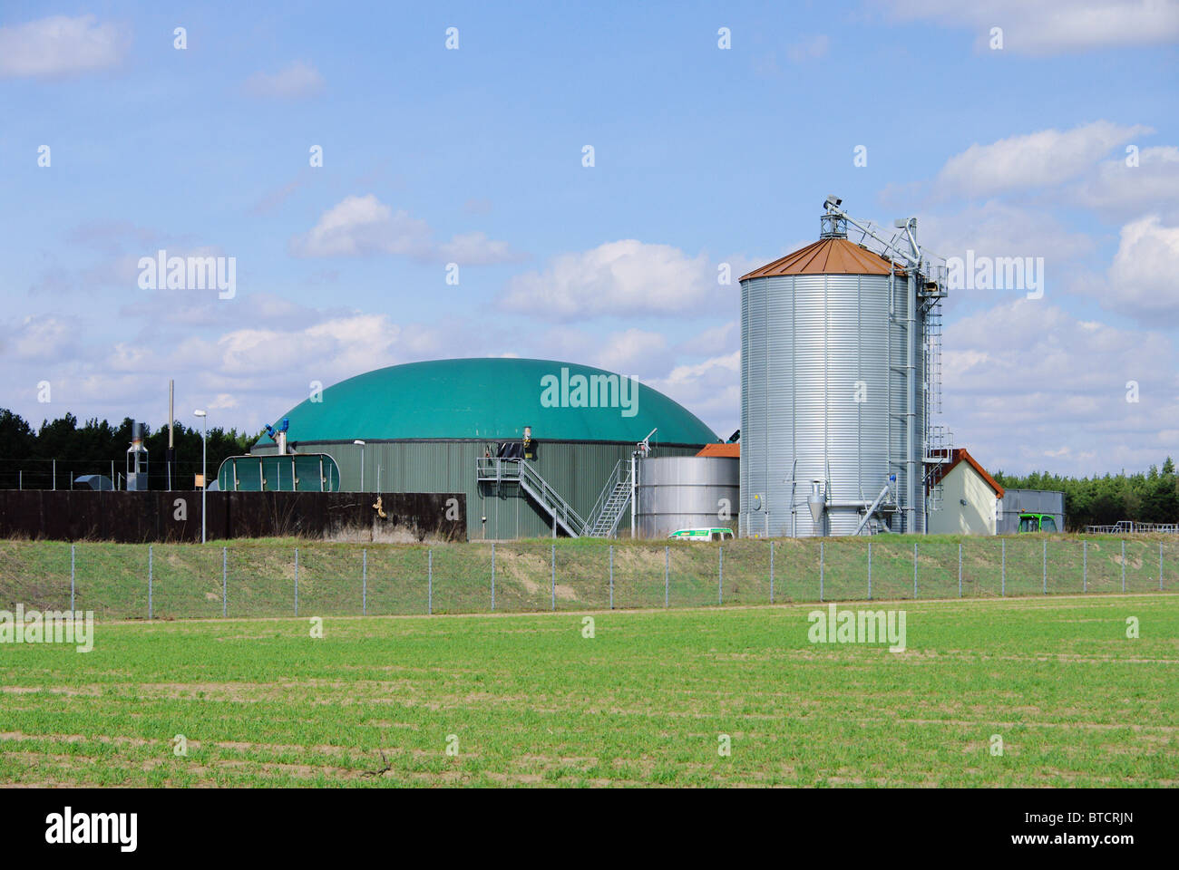 Biogasanlage - Biogasanlage 69 Stockfoto