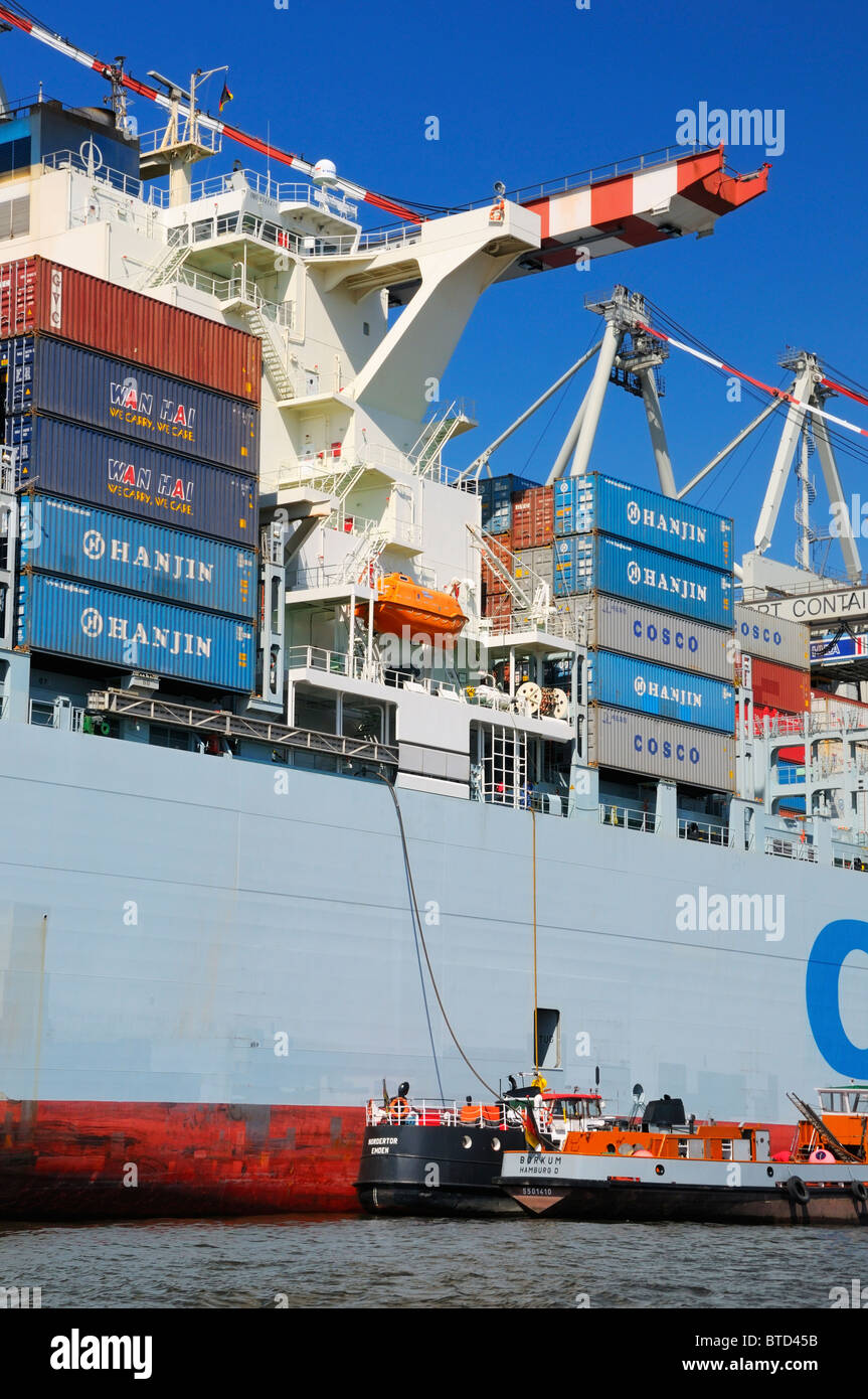 Die HANJIN CASABLANCA Containerschiff im Hafen Hamburg, Deutschland. Stockfoto