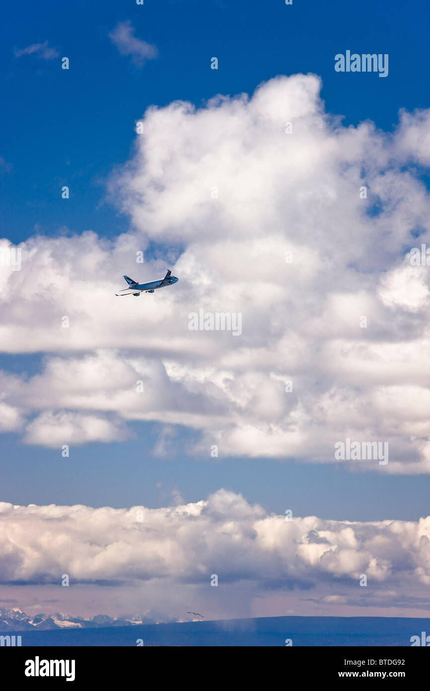 Flugzeug abheben von Ted Stevens International Airport, Anchorage, Yunan Alaska Stockfoto