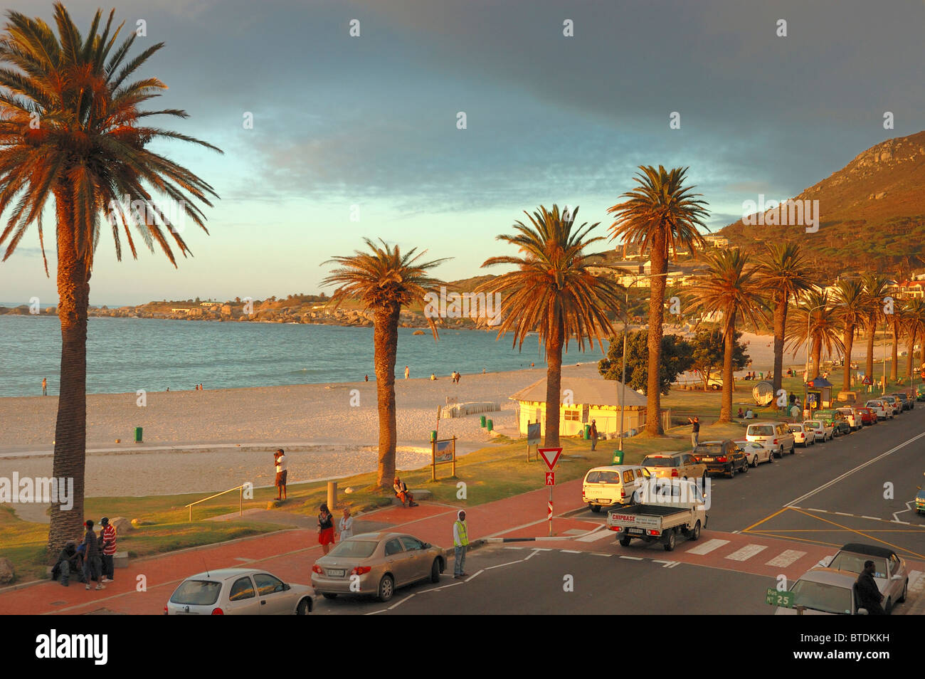 Sonnenuntergang in Camps Bay Stockfoto