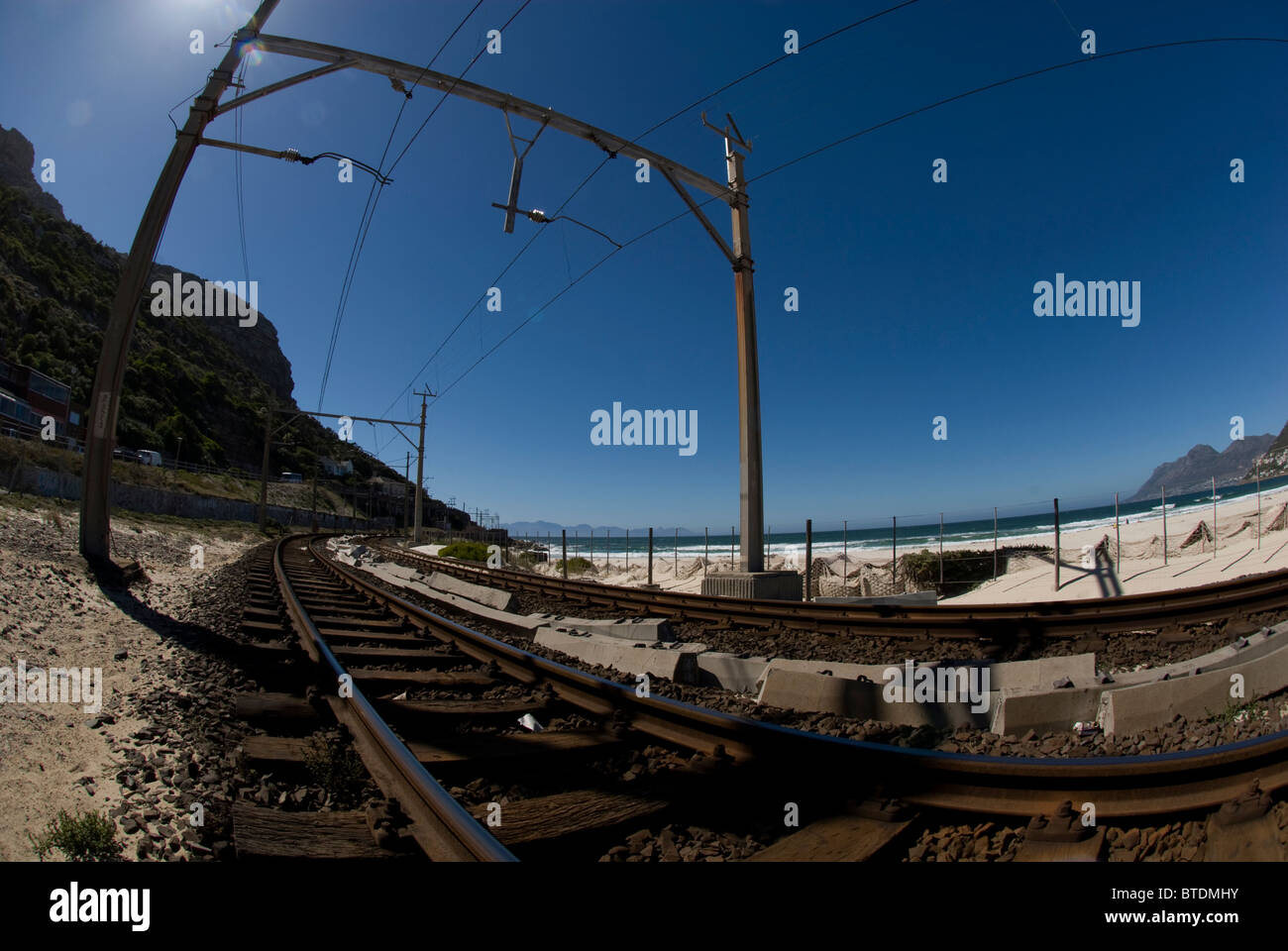 Fisch-Auge Ansicht von Eisenbahnschienen Stockfoto