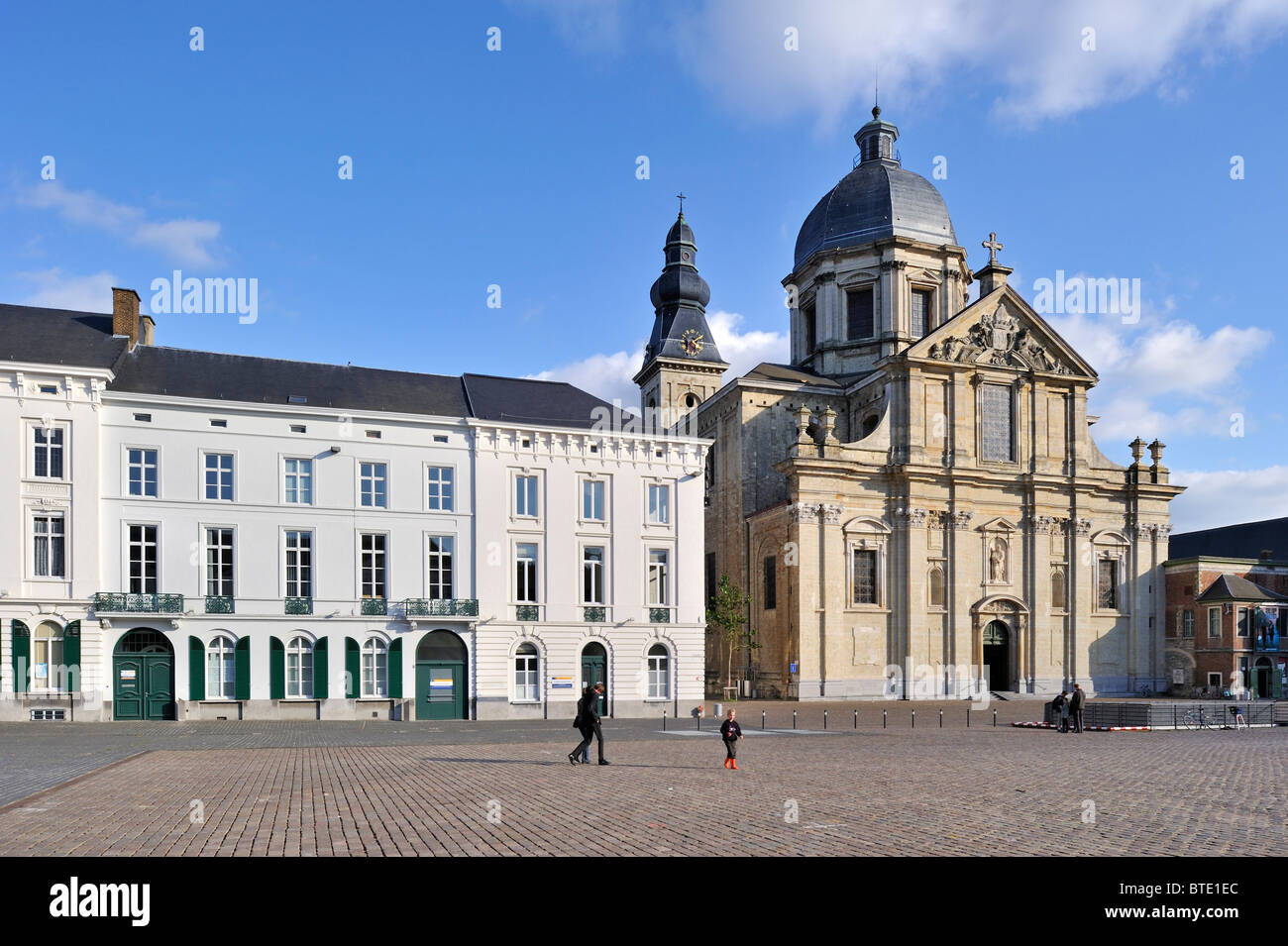 St. Peter Kirche und Kloster / Onze-Lieve-Vrouw-Sint-Pieterskerk in Gent, Belgien Stockfoto