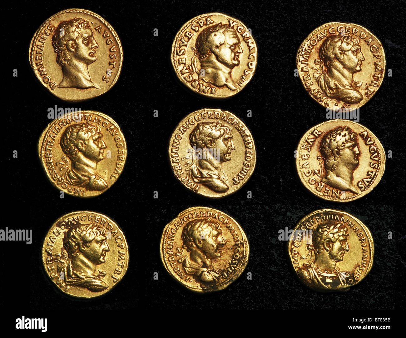 5473. kaiserlichen Goldmünzen römischen Lager Büsten der Varrious Kaiser. Stockfoto