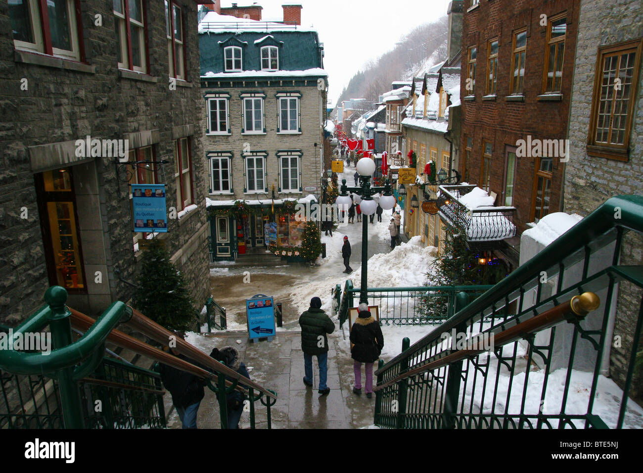 Rue du Petit-Champlain in Quebec Unterstadt in Weihnachten, Quebec, Kanada Stockfoto