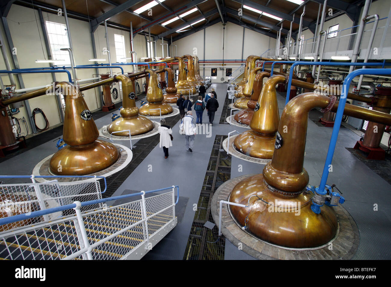 Geführte Tour, die Glenfiddich Distillery, Dufftown, Keith, Banffshire, Schottland Stockfoto