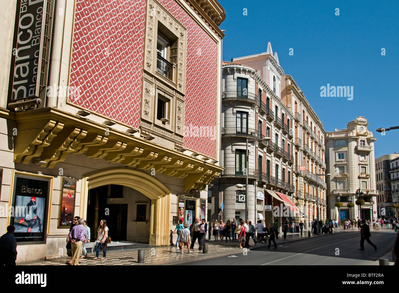 Stadt historische Stadtzentrum von Granada Spanien Andalusien Kinofilme Stockfoto