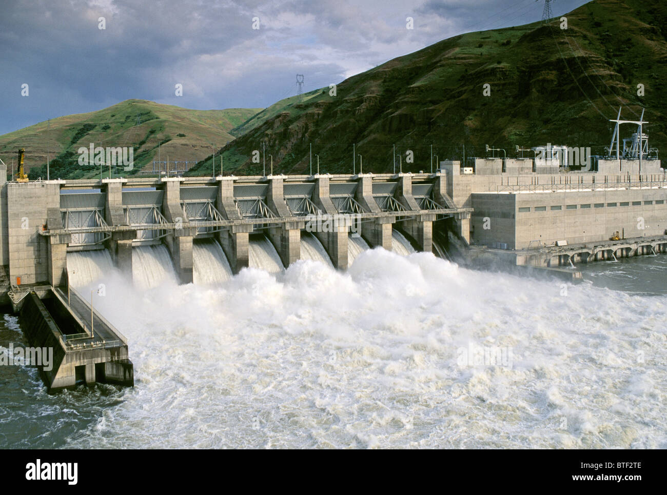 Senken Sie Granit Dam & Wasserkraftwerk am Snake River, Washington, USA. Vorgeschlagen für die Entfernung um Lachs Erholung zu unterstützen. Stockfoto