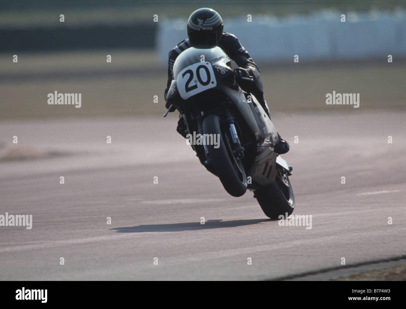 Das John Player Special sponserte Norton Rennmotorrad. Norton hörte 2020 auf, als Unternehmen zu existieren Stockfoto