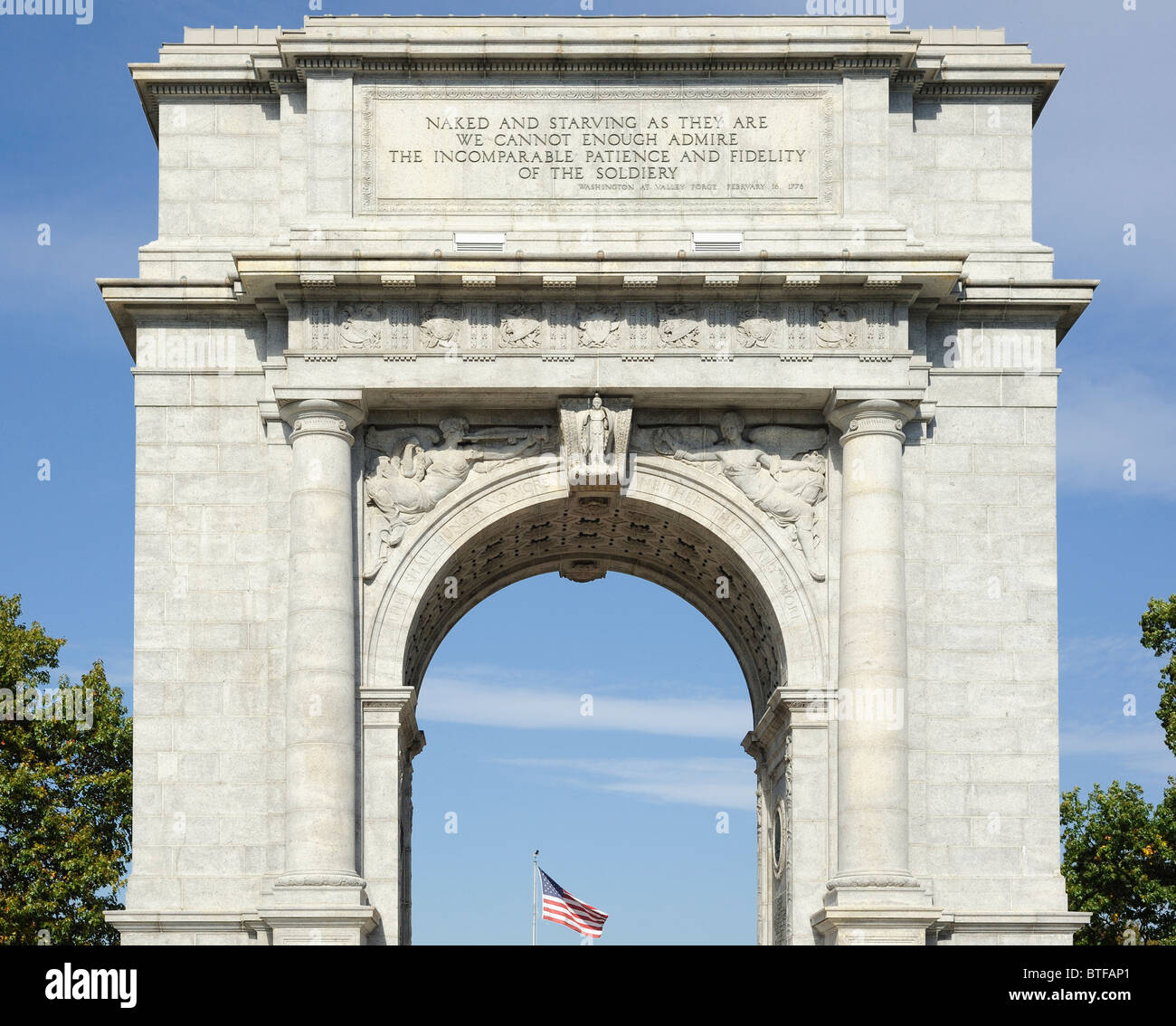 Vereinigten Staaten Memorial Arch Valley Forge, Philadelphia, Pennsylvania Winterquartier für amerikanische Armee unter der Leitung von George Washington Stockfoto