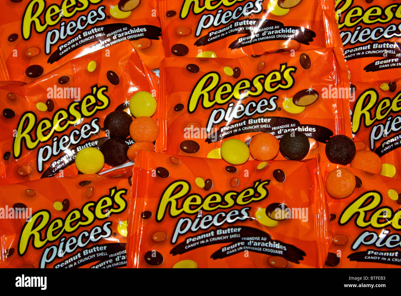 Einzelne Pakete von Hershey Reese Stücke Erdnussbutter Candy in einer knusprigen Hülle Stockfoto