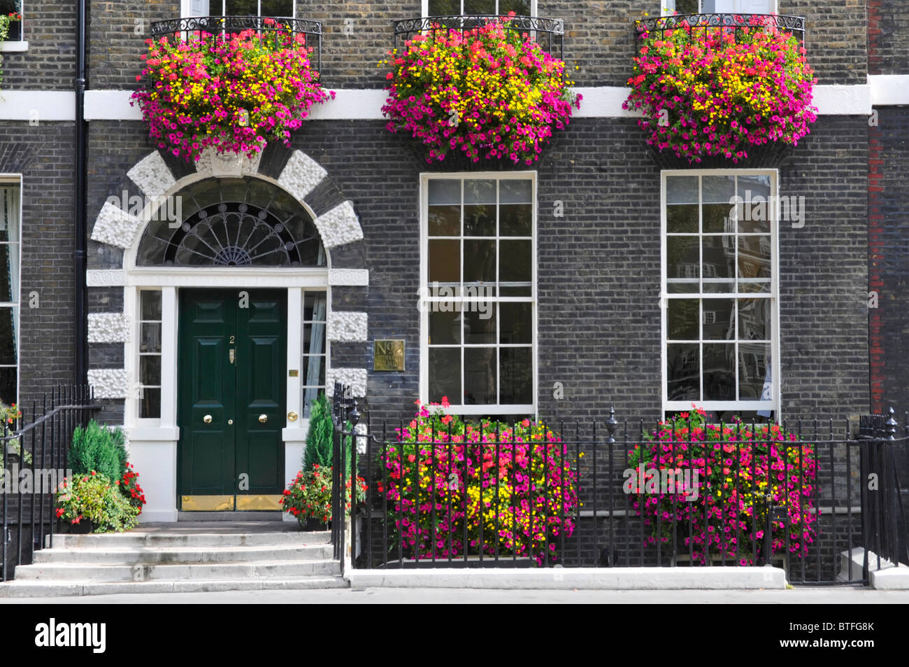 Nummer 2 Bedford Square Georgian House in Büros umgewandelt Stockfoto