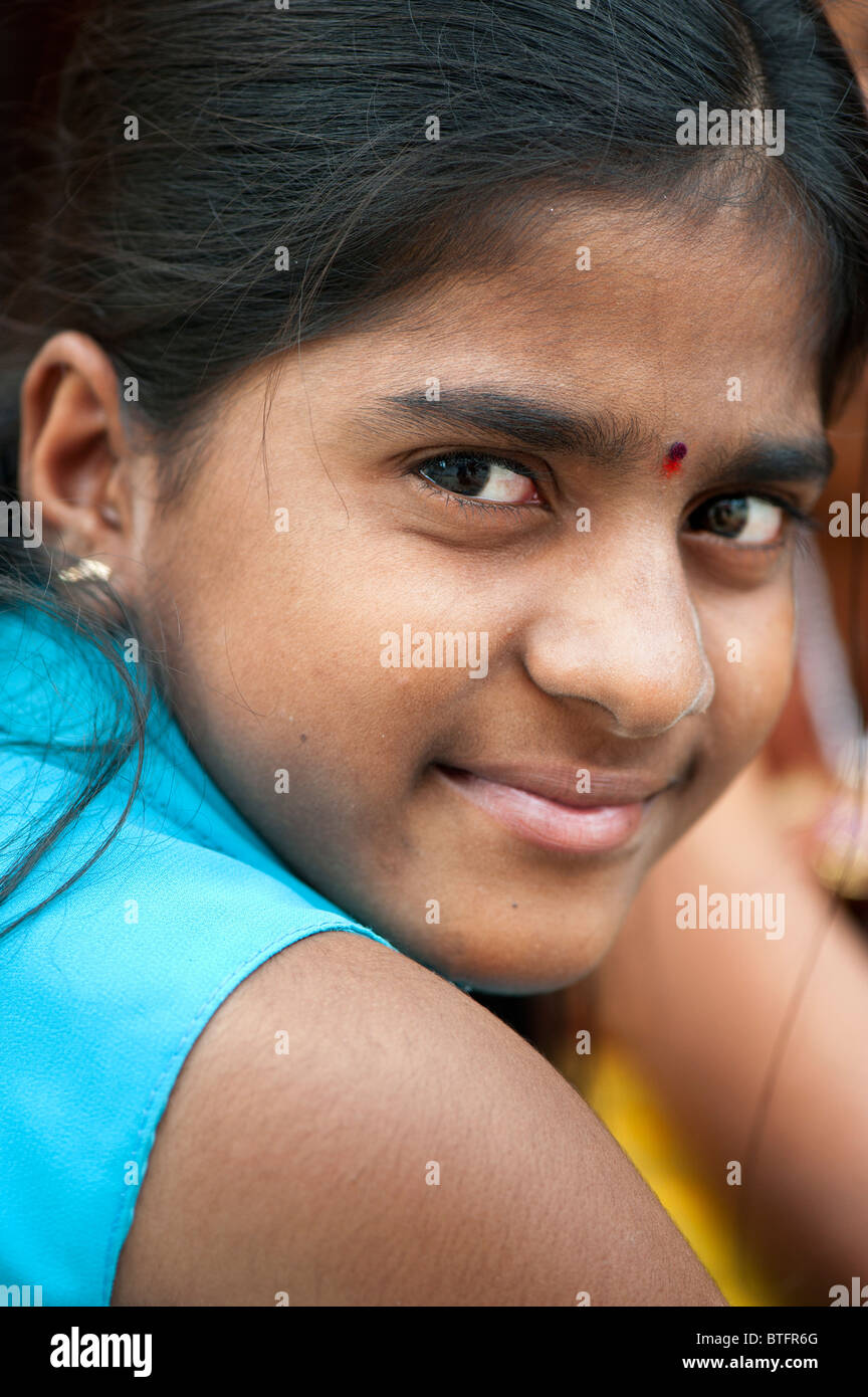 11-year-old-indian-girl-fotos-und-bildmaterial-in-hoher-aufl-sung-alamy
