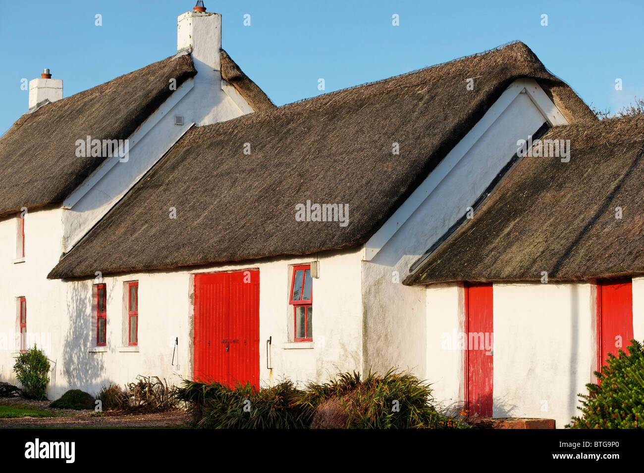Strohgedeckte Haus bei Earra Thire Na Binne auf der Halbinsel Fanad, County Donegal, Ulster, Eire. Stockfoto