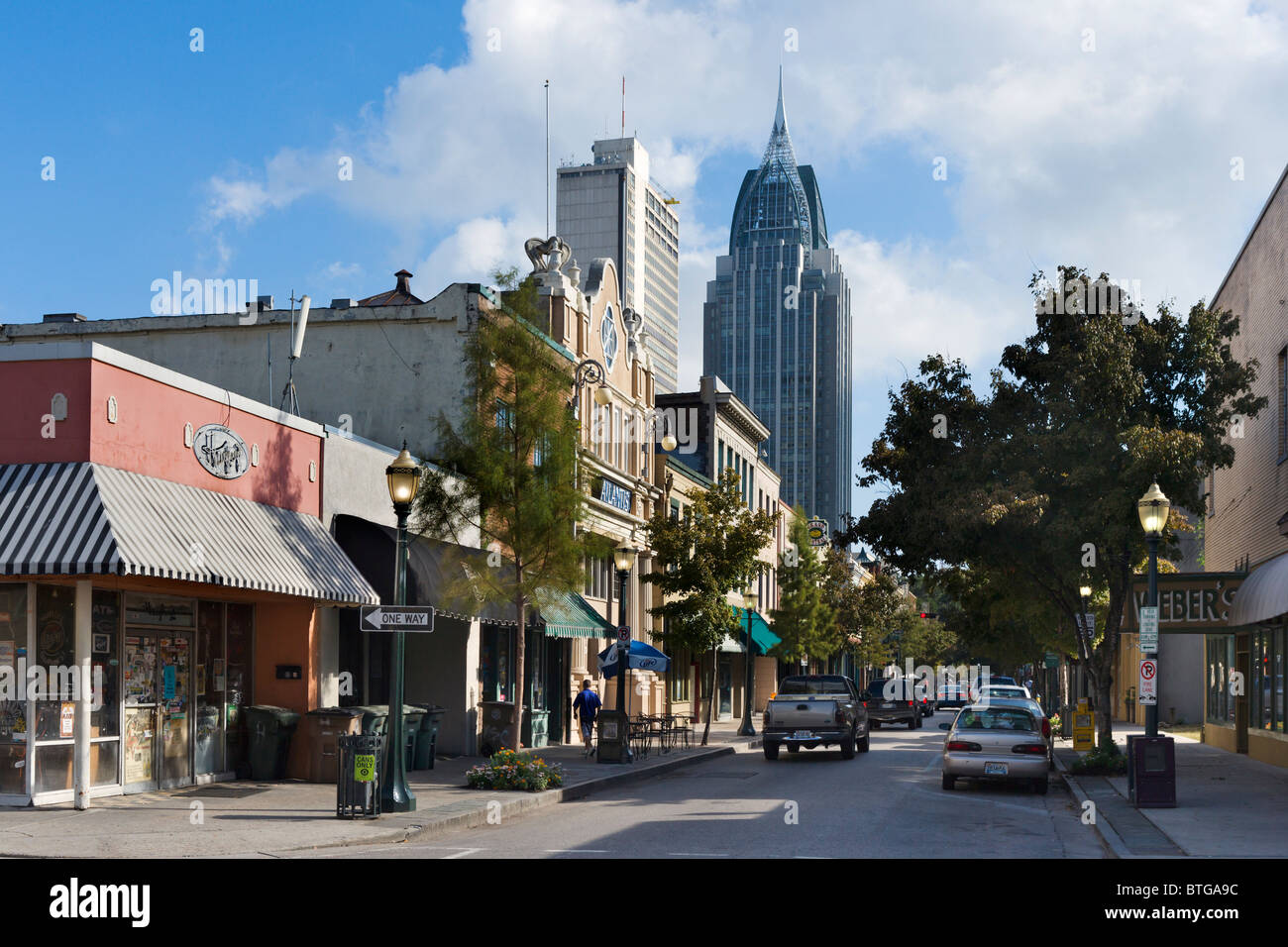 Dauphin Street in der historischen Altstadt, Mobile, Alabama, USA Stockfoto