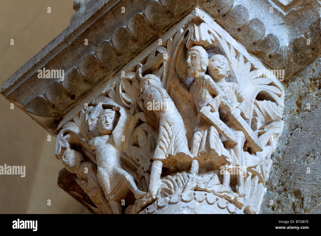 Hauptstadt Spalte, Kirche Sainte Marie Madeleine (Basilika der Heiligen Magdalena), Vezelay, Departement Yonne, Burgund, Frankreich Stockfoto