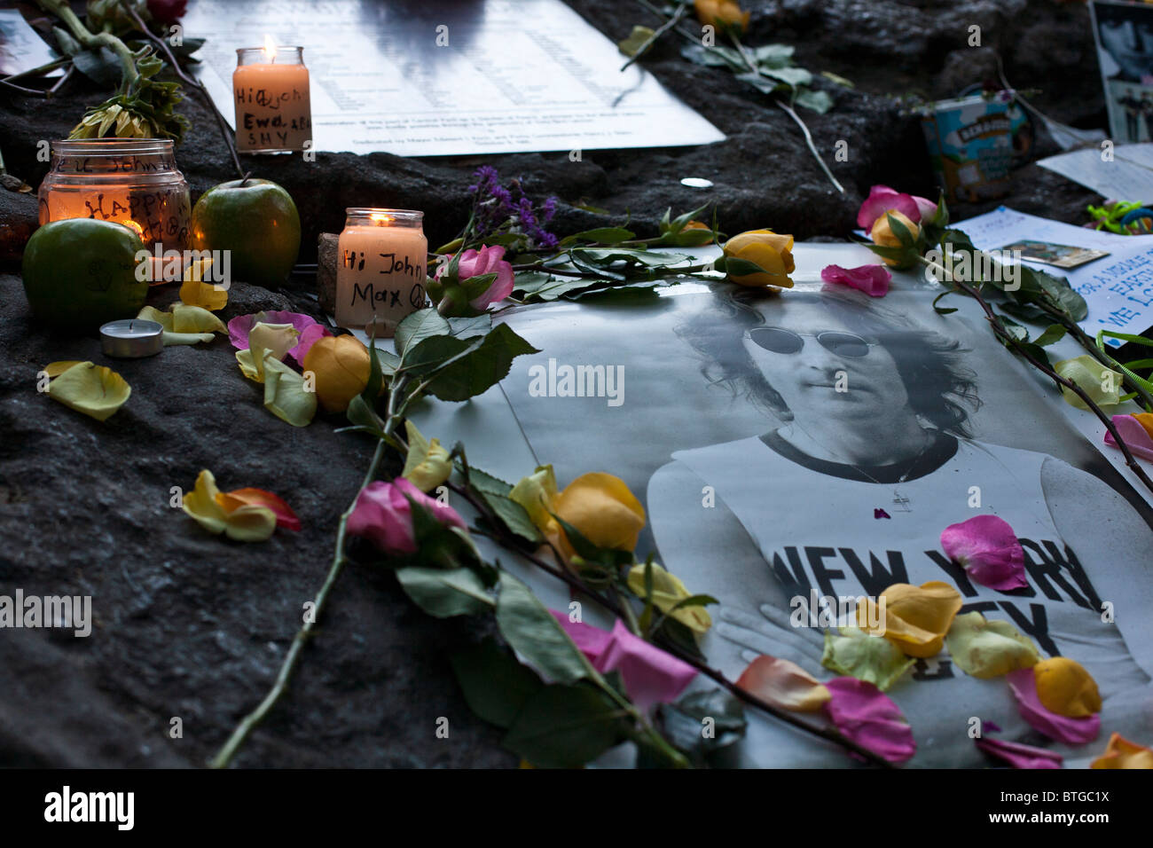 Denkmal für John Lennon im Central Park Stockfoto