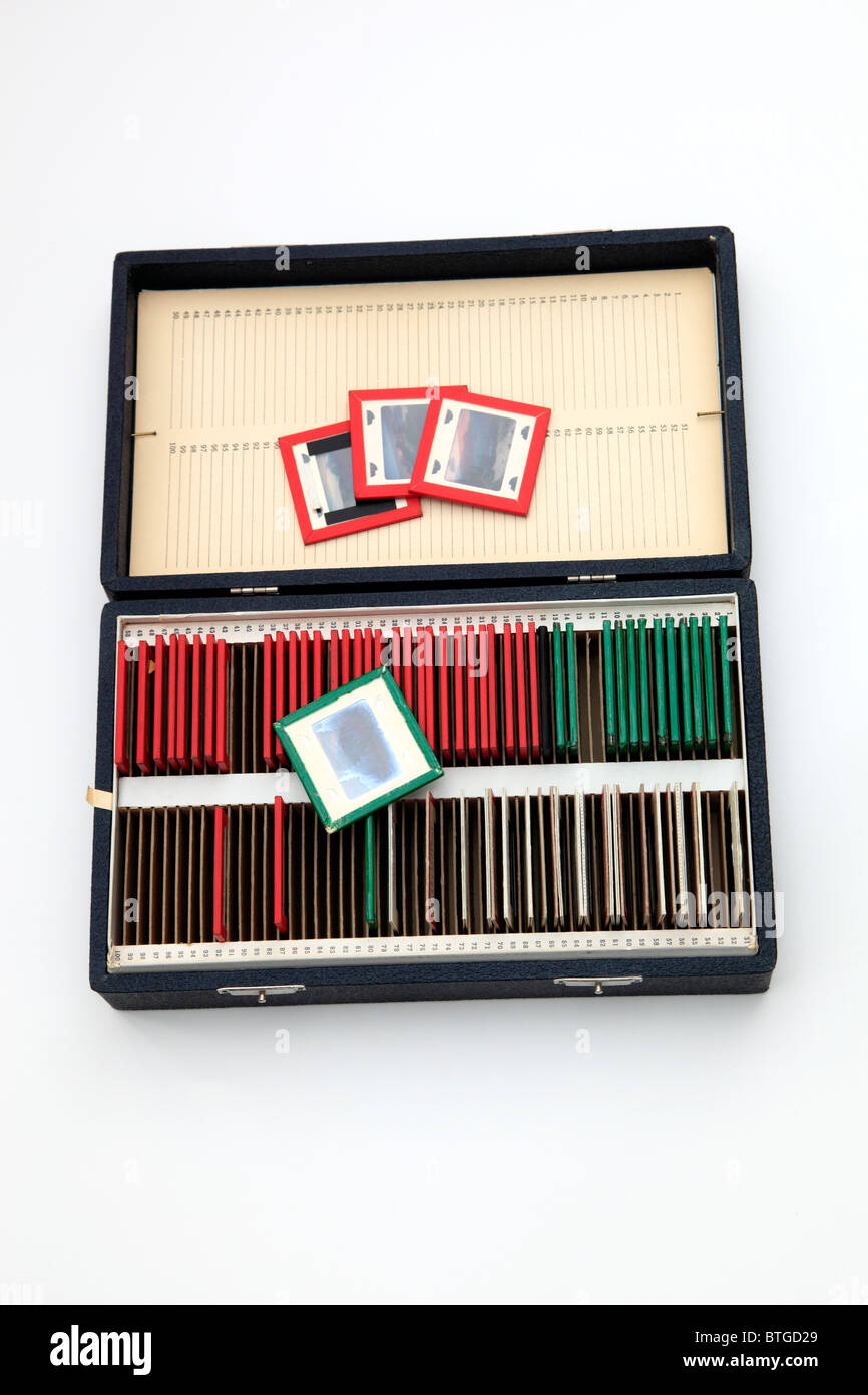 Ein Jahrgang (1950) schieben Sie File Fall mit Glasplatten abgedeckt. Stockfoto