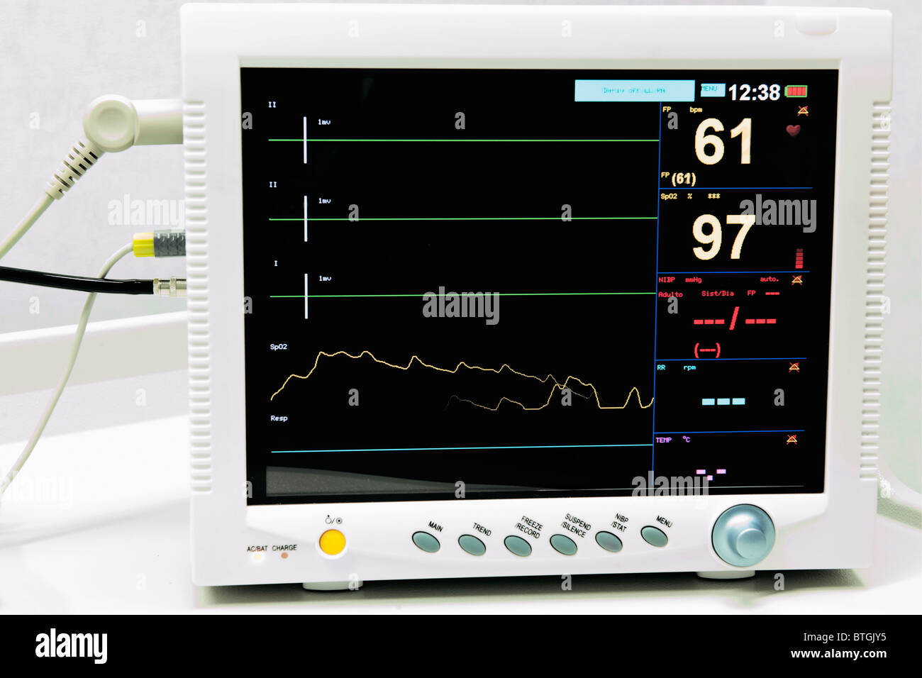 Medizinische Geräte: Monitor für den Blutdruck Stockfoto