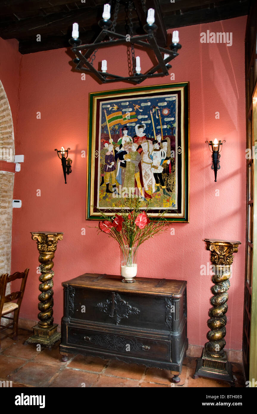 Sevilla Spanien Andalusien Antiquitätengeschäft Gobelin Wandteppich Stockfoto