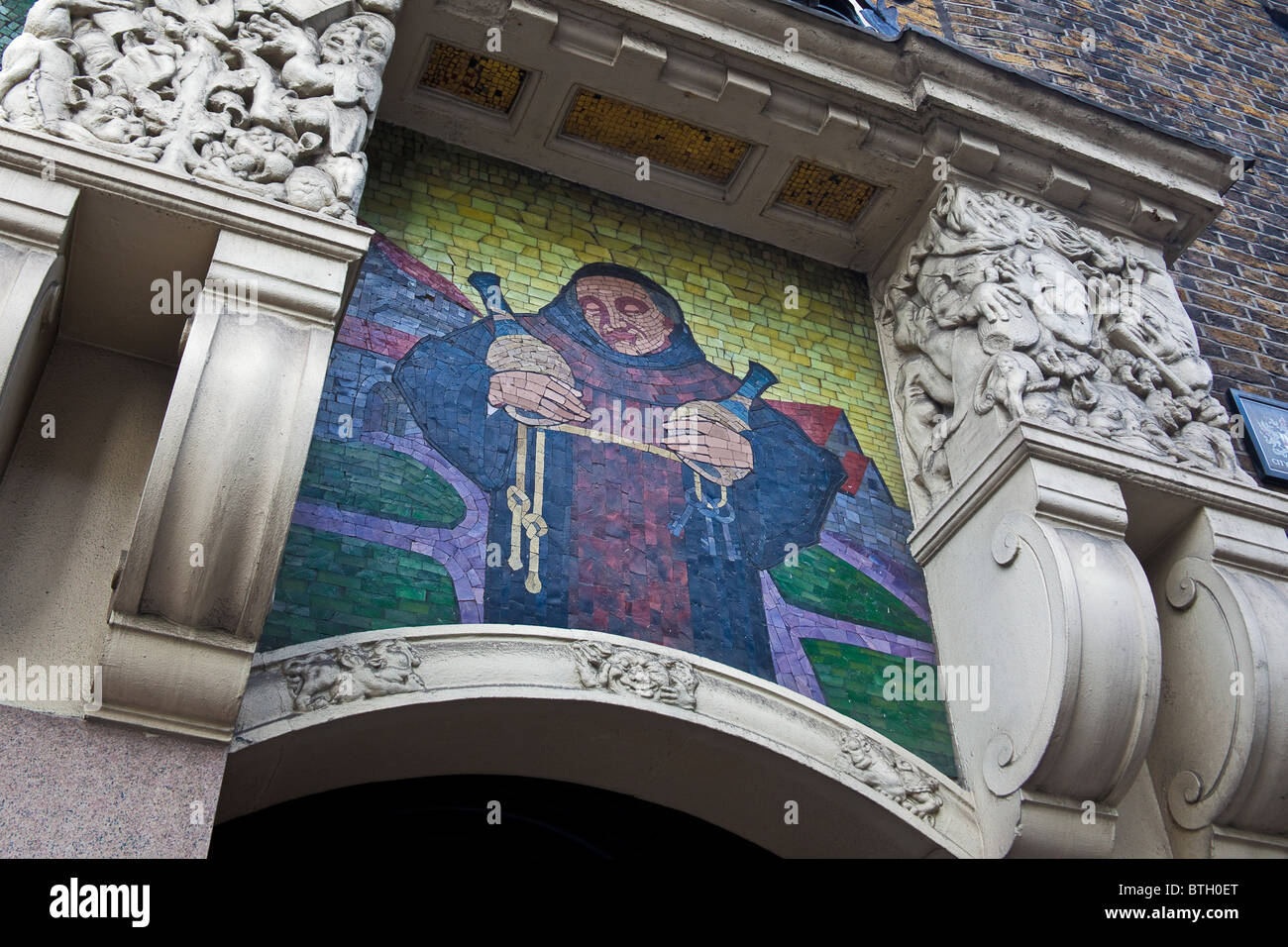 Stadt von London The Black Friar, Queen Victoria Street A Mosaik-Oktober 2010 Stockfoto