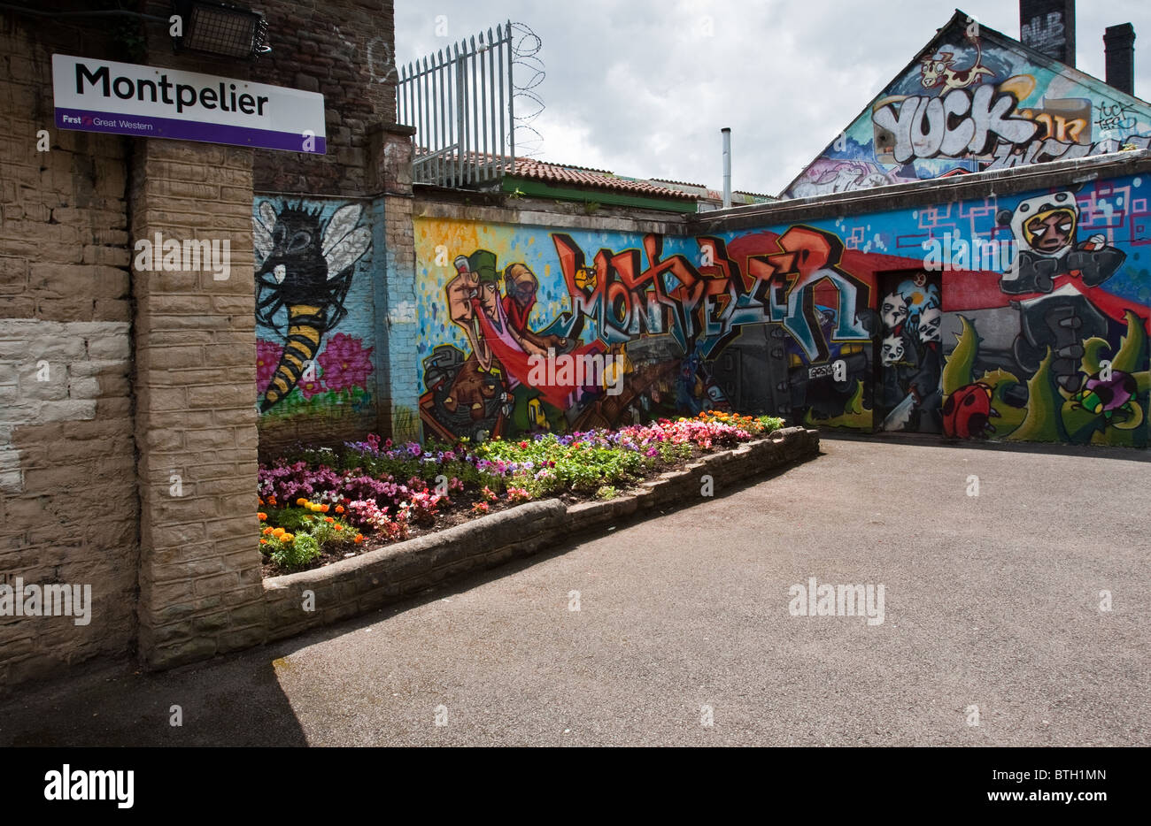 Graffiti im Montpelier Railway Station, Bristol, England Stockfoto