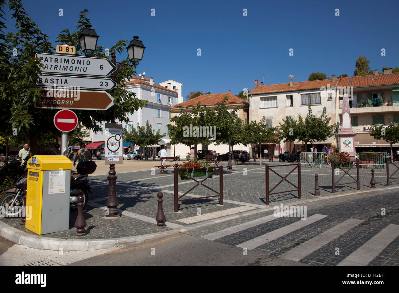 Place des Portes am St Florent Corsica Stockfoto