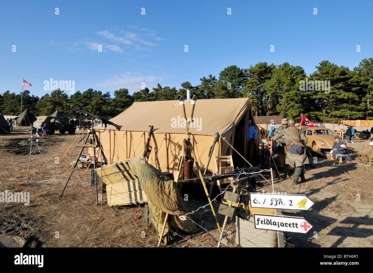 Reenactment des Lagers der Nazi-deutschen Soldaten während des zweiten Weltkriegs am Tag der offenen Tür von Camp Edwards, Cape Cod, Massachusetts, USA Stockfoto