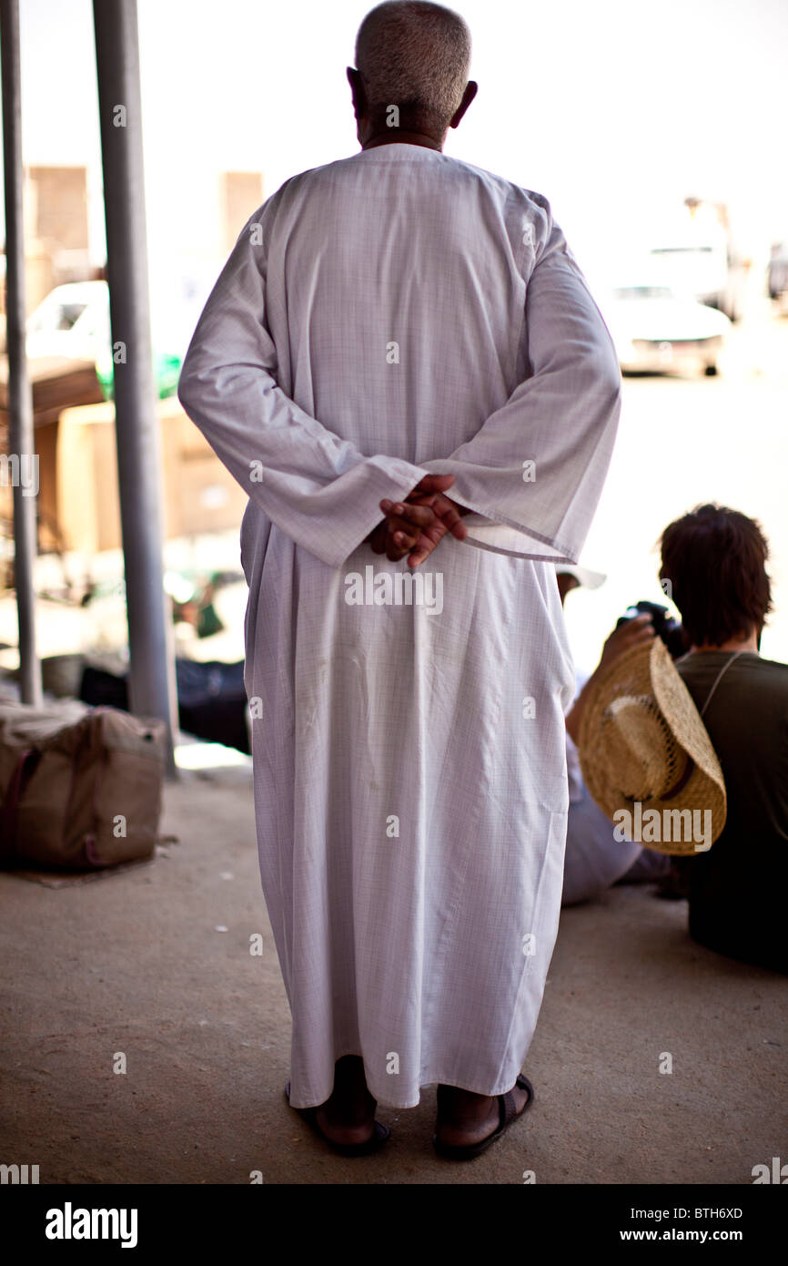 Wartet Mann Stockfoto