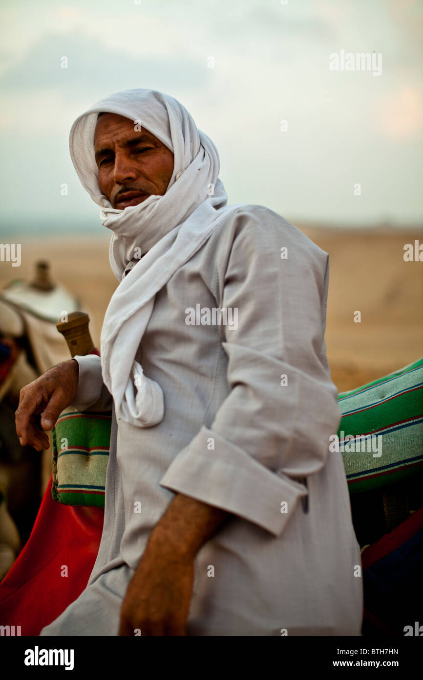 Mann und sein Kamel Stockfoto