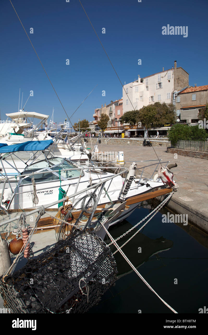 Der Hafen und der Hafen Front St Florent Corsica Stockfoto