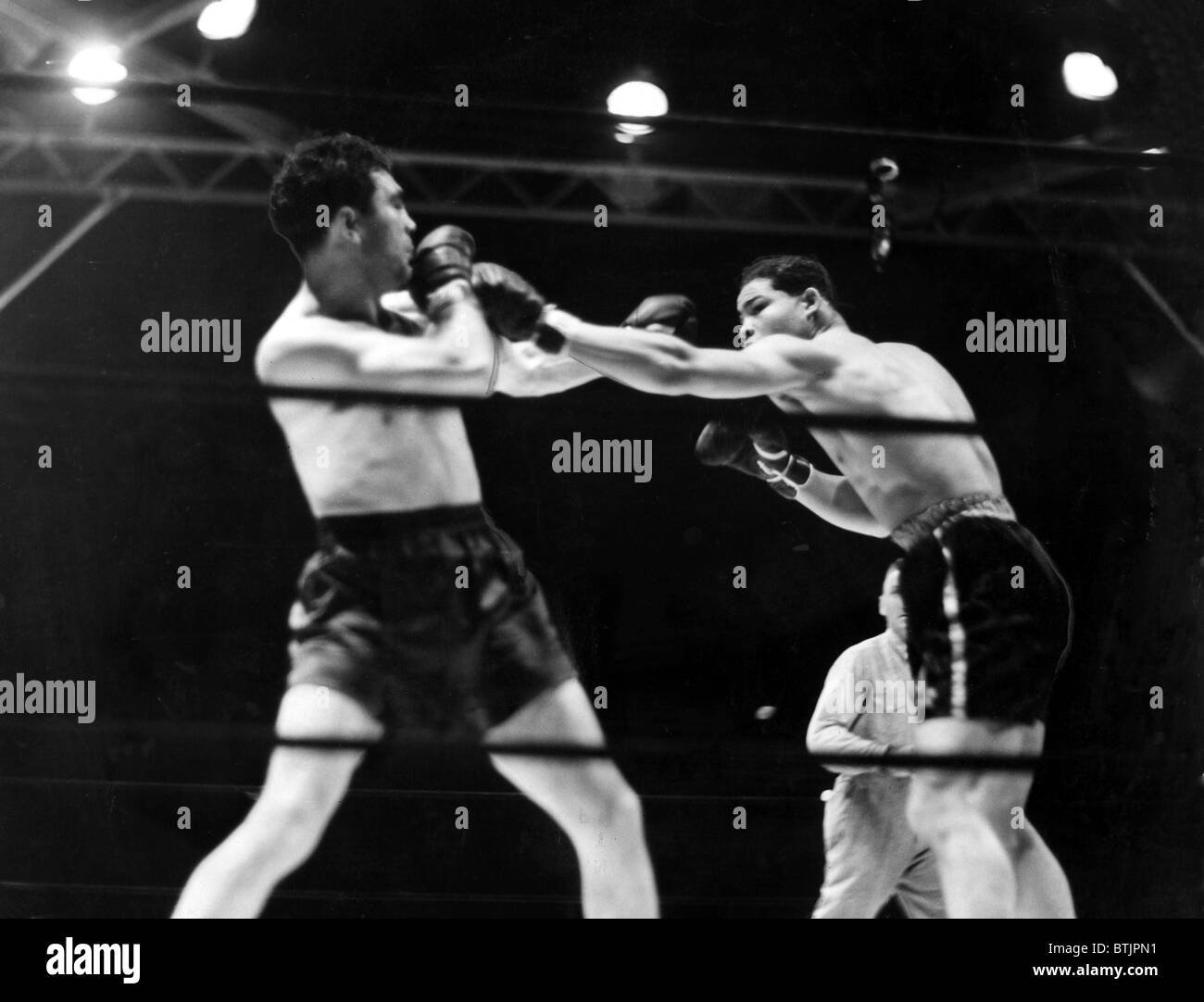 Max Schmeling kämpft Joe Louis im Yankee Stadium. Max herausgetrennten Joe 02:29 in der 12. Runde 15-Runden-Kampf. Bronx, NY Stockfoto