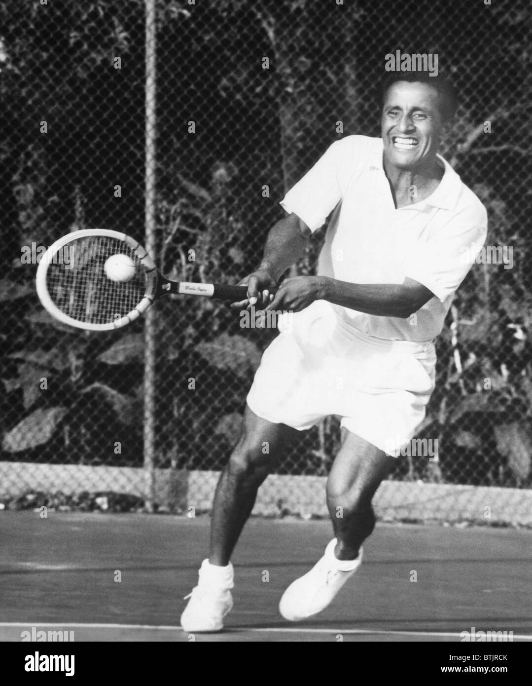 Pancho Segura, ecuadorianischen und amerikanischer Tennisspieler, ca. 1951. CSU-Archiv/Courtesy Everett Collection. Stockfoto