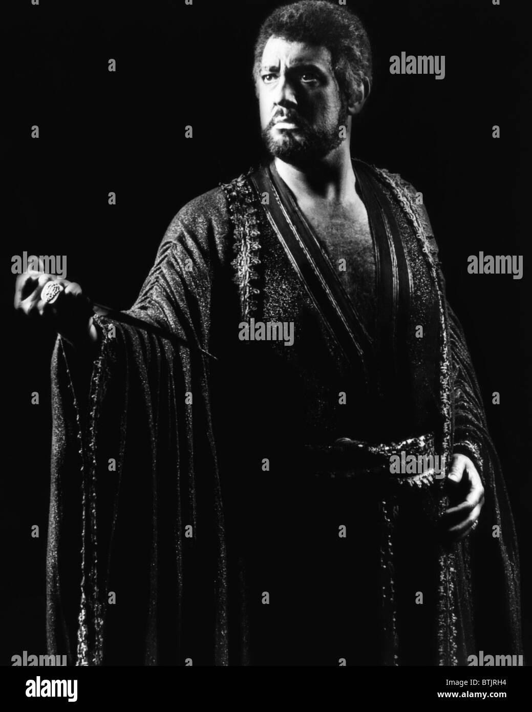 Placido Domingo als die Titelrolle in "Othello", 1979. Höflichkeit: CSU Archive/Everett Collection Stockfoto