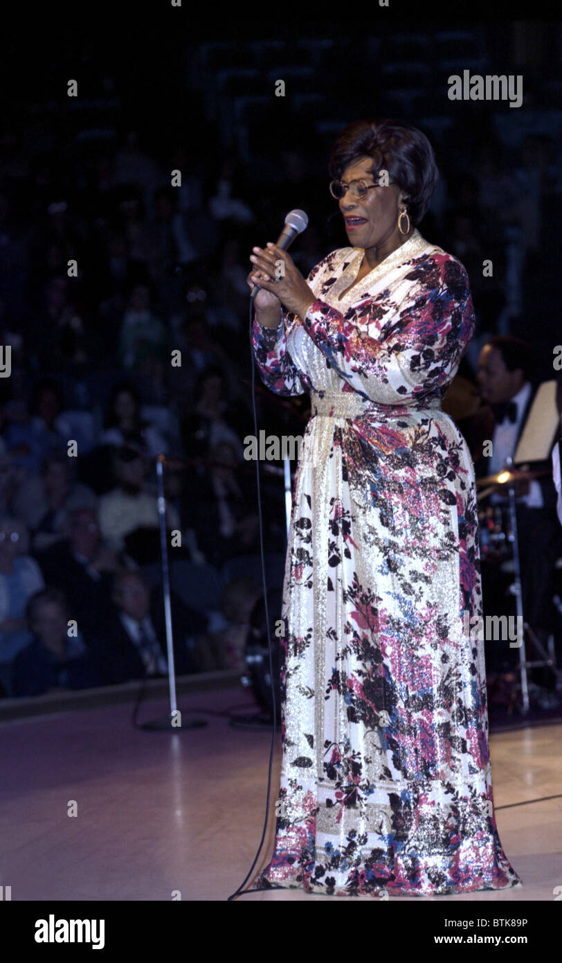 Ella Fitzgerald, 1974, Millrun Playhouse Theater in der Runde, Niles, Illinois. Stockfoto