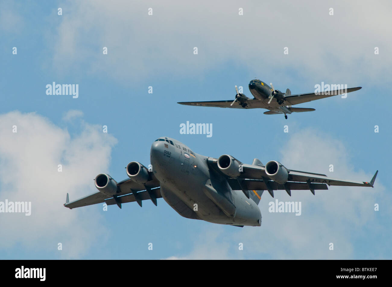 C-47, c-17 Flugzeuge. Stockfoto