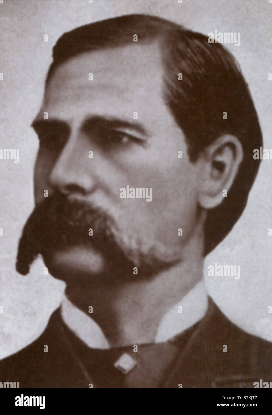 Wyatt Earp (1848-1929), legendäre Westernheld der viele Gewerke, einschließlich Gesetzeshüter, Gamble, Salon-Keeper angeboten. Earp wurde das Thema von vielen Filmen und dargestellt von Hugh O'brien, Henry Fonda, Kevin Costner und James Garner. Stockfoto