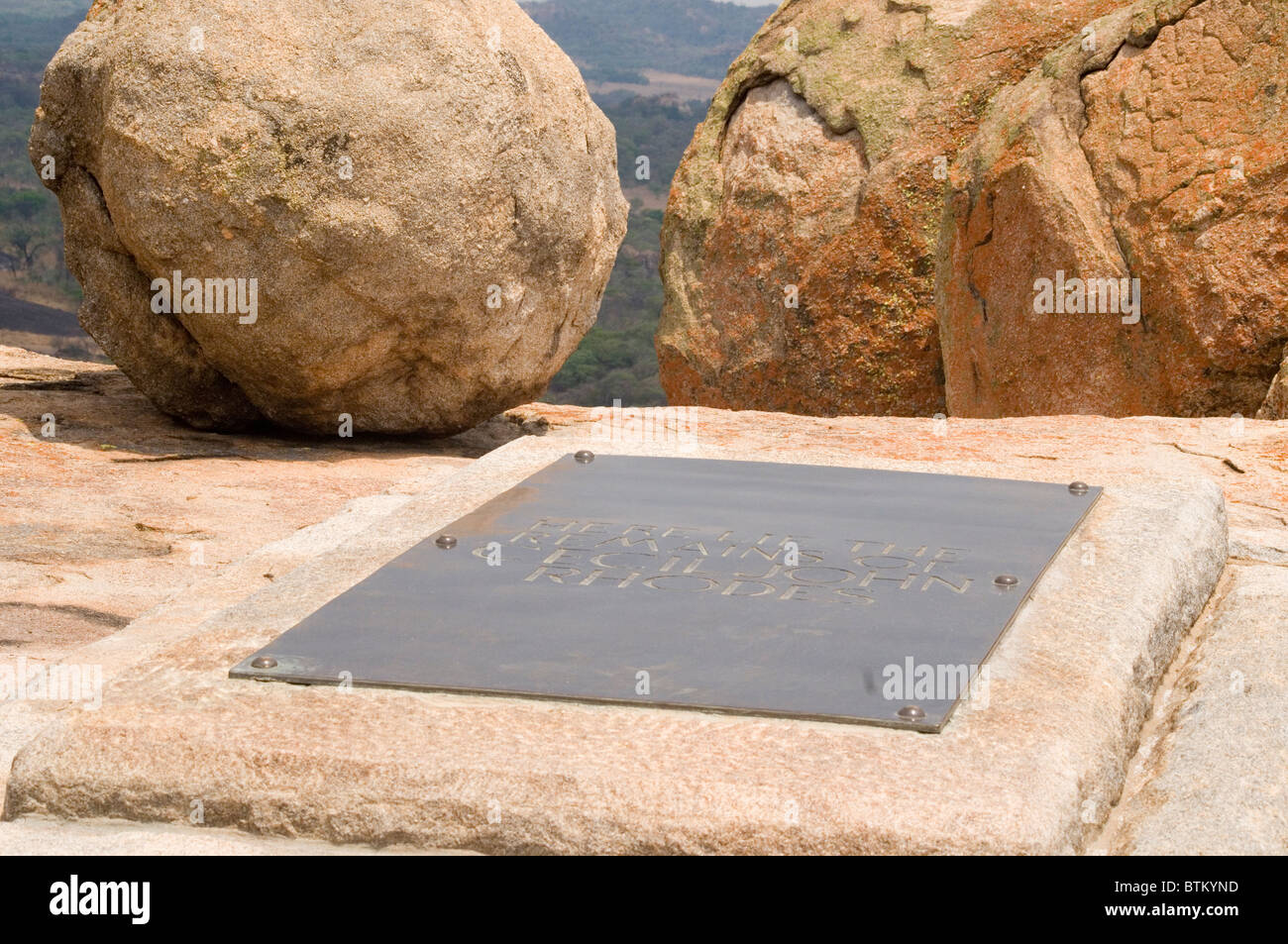 Grab von Cecil Rhodes in der Weltsicht, die heutige Rhodos Matobo  Nationalpark in Simbabwe Stockfotografie - Alamy
