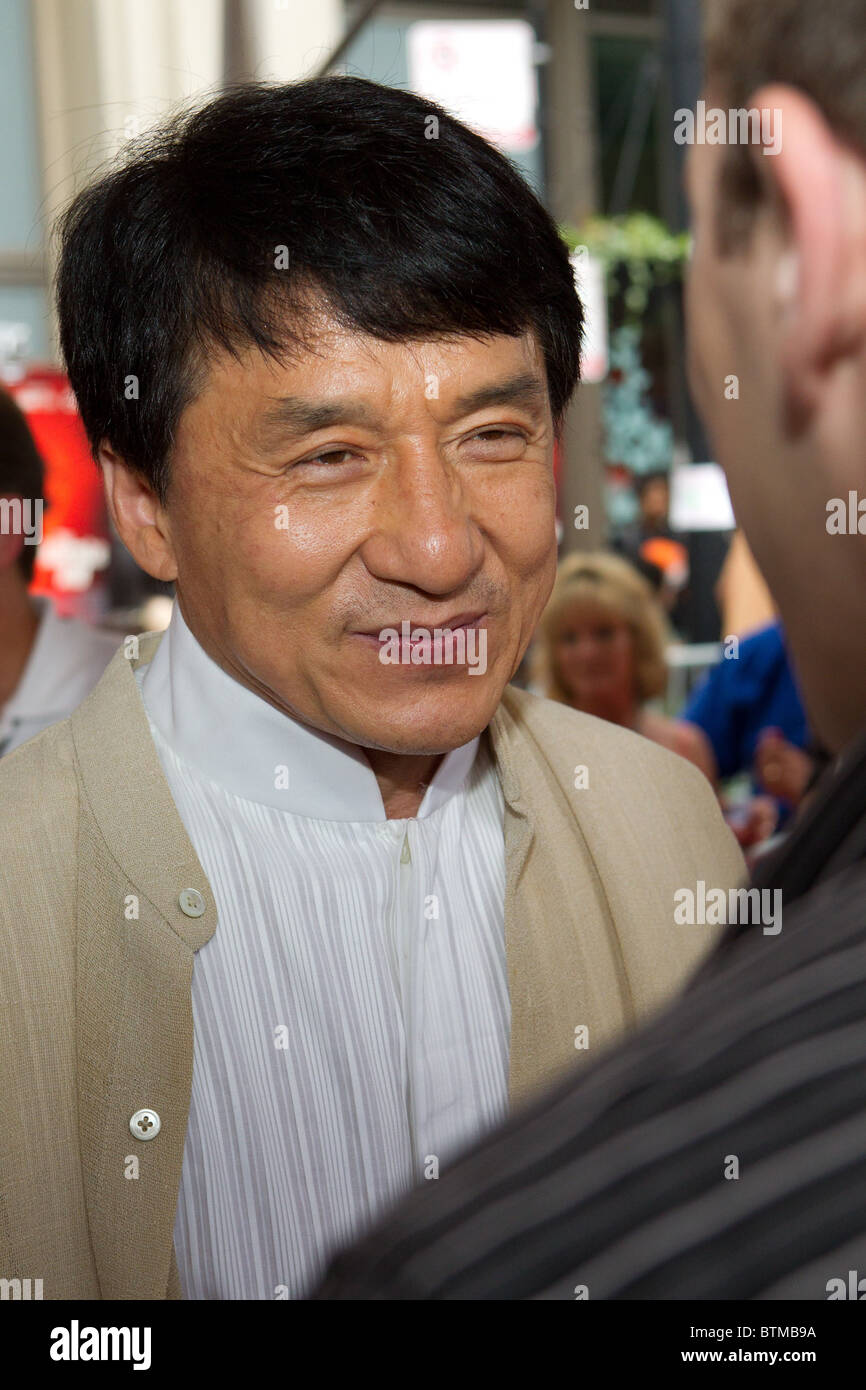 Kick It mit dem KARATE KID Street Festival Stockfotografie Alamy