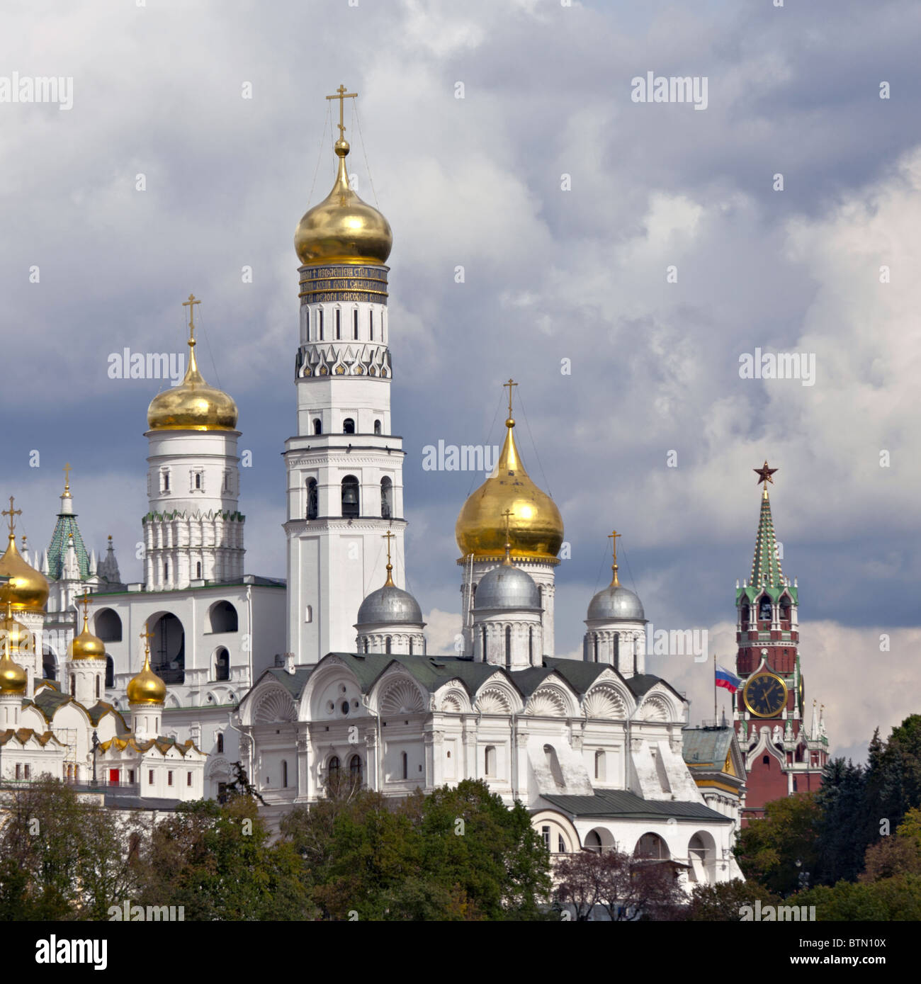 Kathedrale der Erzengel und Iwan der große Glockenturm, Moskau, Russland Stockfoto