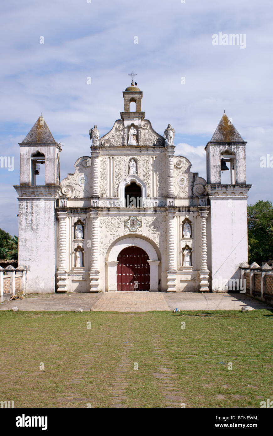 Die restaurierten 17. Jahrhundert Kirche La Merced in der spanischen Kolonialzeit Gracias, Lempira, Honduras Stockfoto