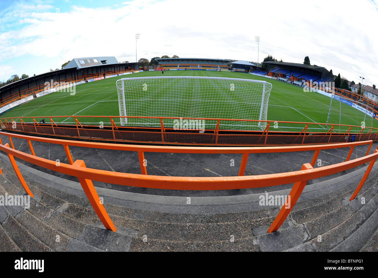 Underhill Stadion, Heimat des Barnet Football Club Innenansicht Stockfoto