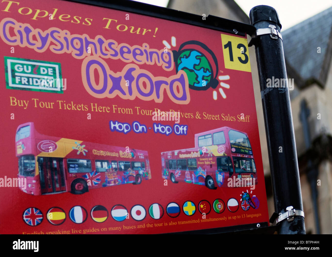 Open Top Bus Stop-Schild in Oxford, England Stockfoto