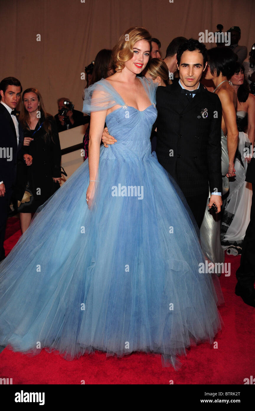 Teil 2 - American Woman: Fashioning eine nationale Identität-Benefiz-Gala, Co-Gastgeber von Lücke für das Costume Institute Stockfoto