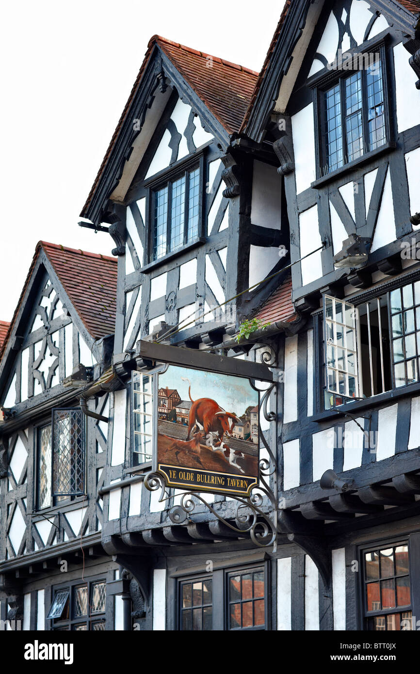 Ludlow - Ye Old Bull Ring Taverne Stockfoto