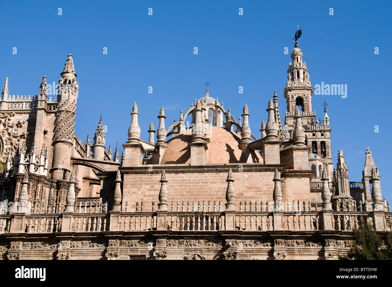 La Giralda Kathedrale Sevilla Spanien Andalusien Andalusien Spanisch Stockfoto