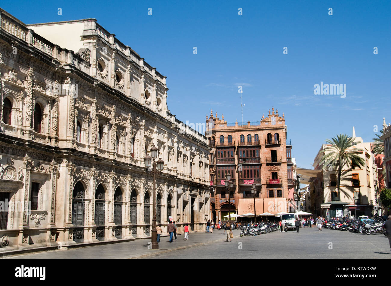 Sevilla Spanien Dona Maria Coronel Old City Centre Stockfoto